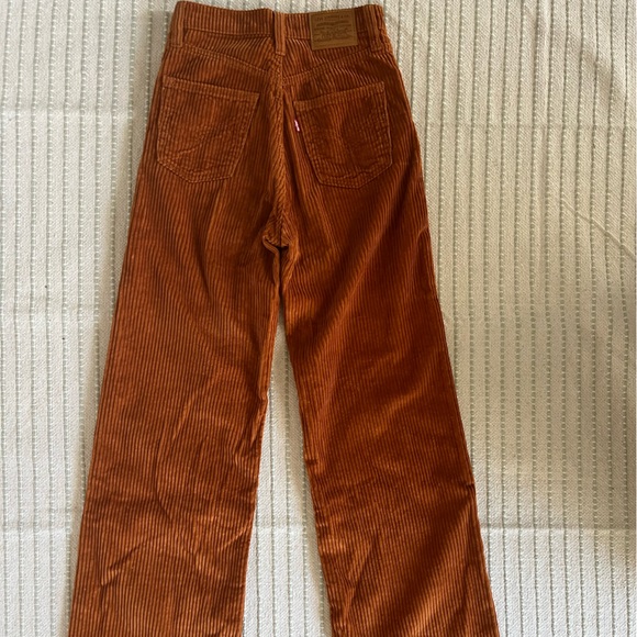 Levi’s corduroy flare pants - Picture 3 of 4